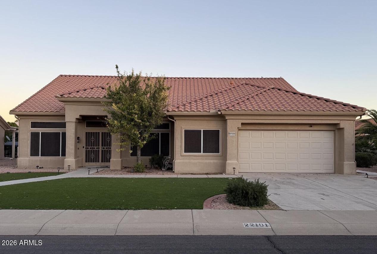 22101 N Veterans Dr., Sun City West, AZ 85375
