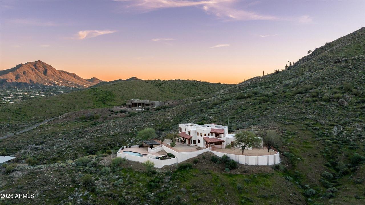 39050 N 52nd St., Cave Creek, AZ 85331