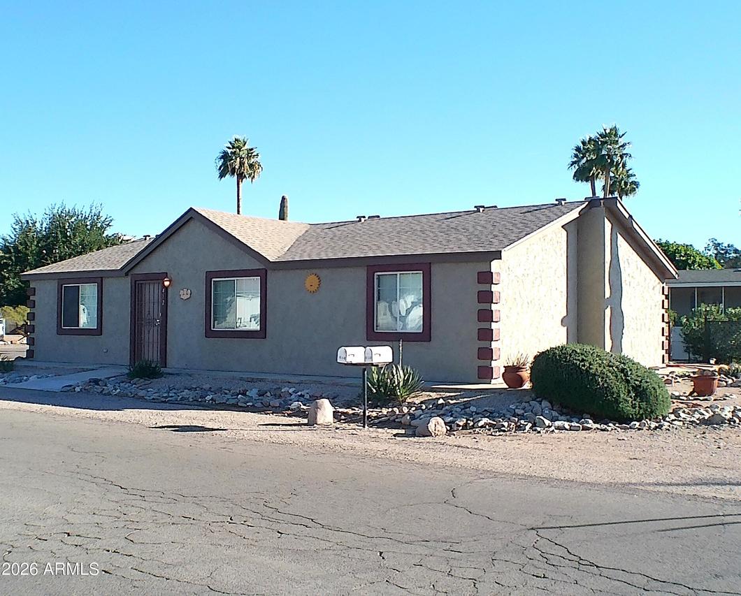 412 N Buckhorn Ct., Queen Valley, AZ 85118