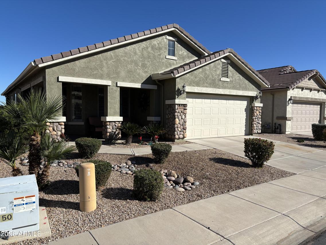 30439 N Saddlebag Ln., San Tan Valley, AZ 85143