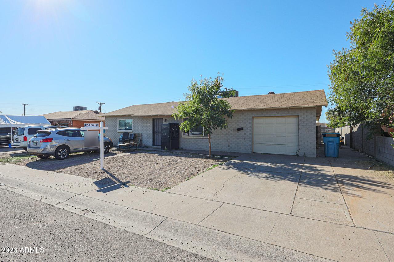 3614 N 48th Ave., Phoenix, AZ 85031