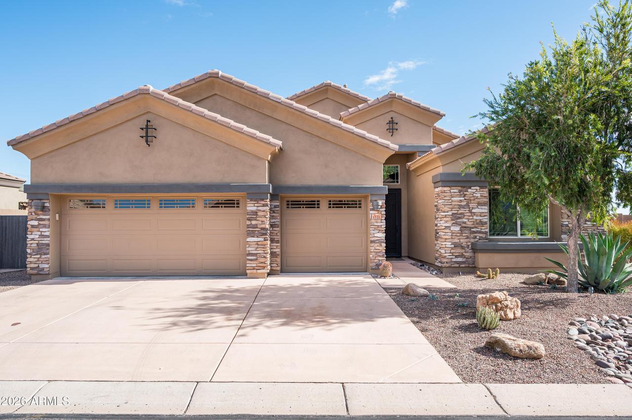1721 N Berrett, Mesa, AZ 85207
