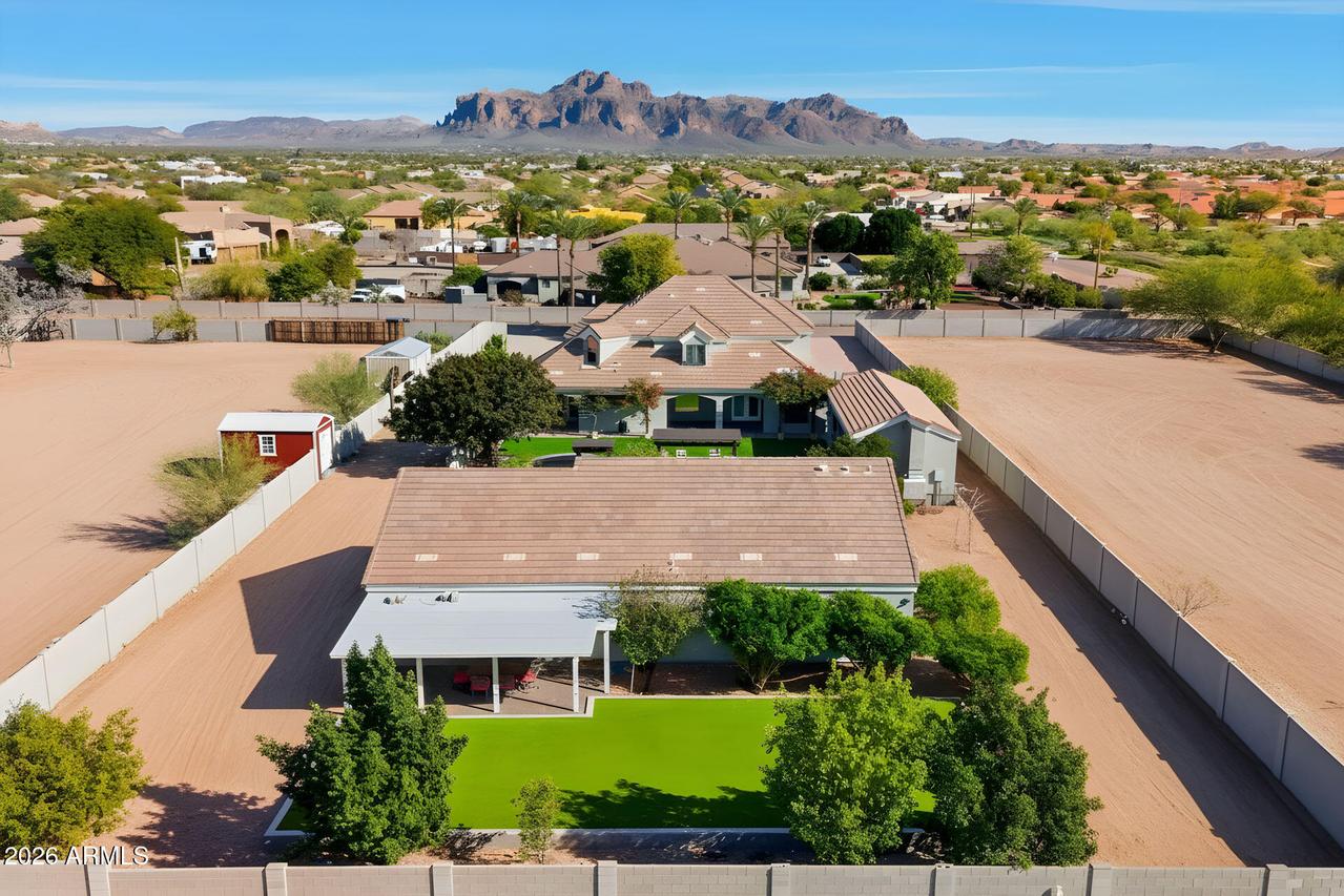 820 N 111th St., Mesa, AZ 85207