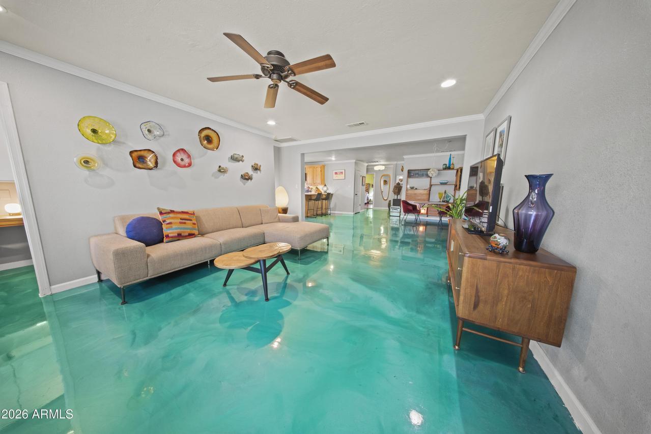 1229 E Yucca St., Phoenix, AZ 85020