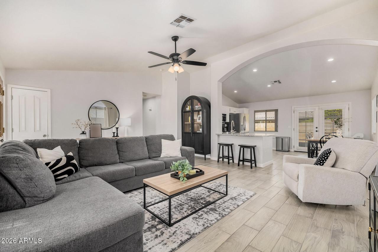 2284 E Stottler Dr., Gilbert, AZ 85296