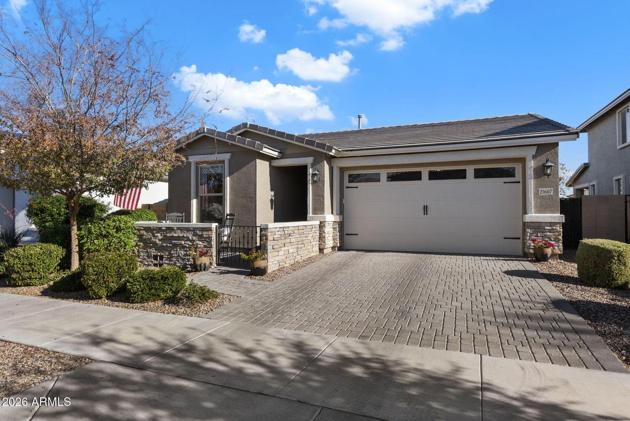 21607 S 225th Way, Queen Creek, AZ 85142
