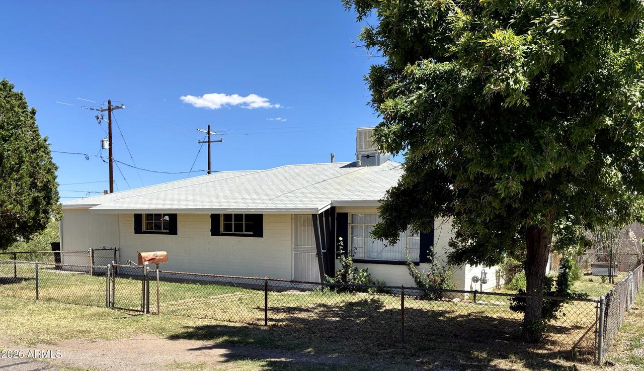 105 Dorothy Dr., Bisbee, AZ 85603
