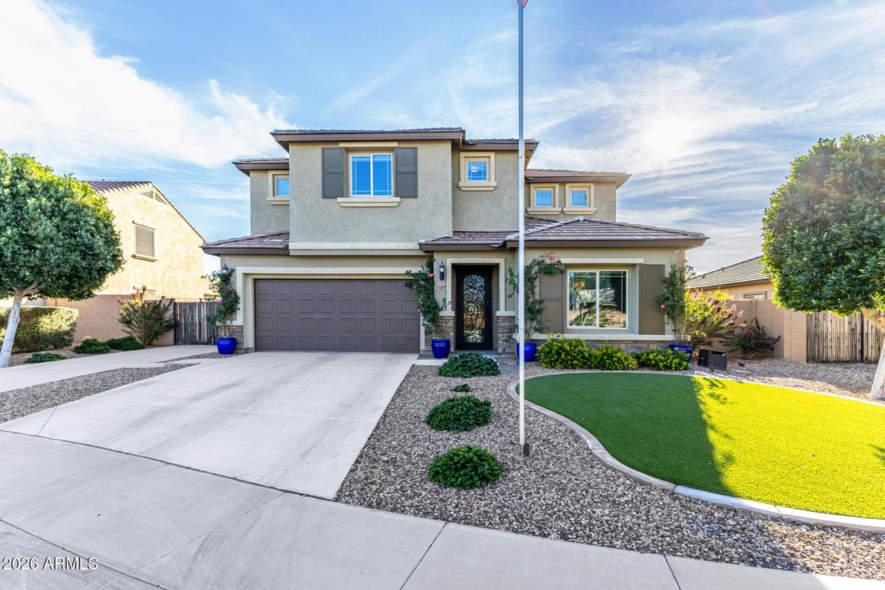 11049 E Thatcher Ave., Mesa, AZ 85212