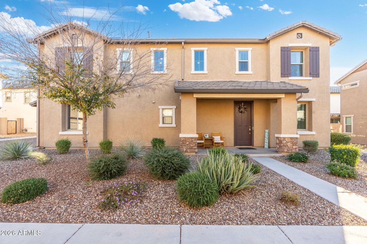 1658 S 82nd Way, Mesa, AZ 85209