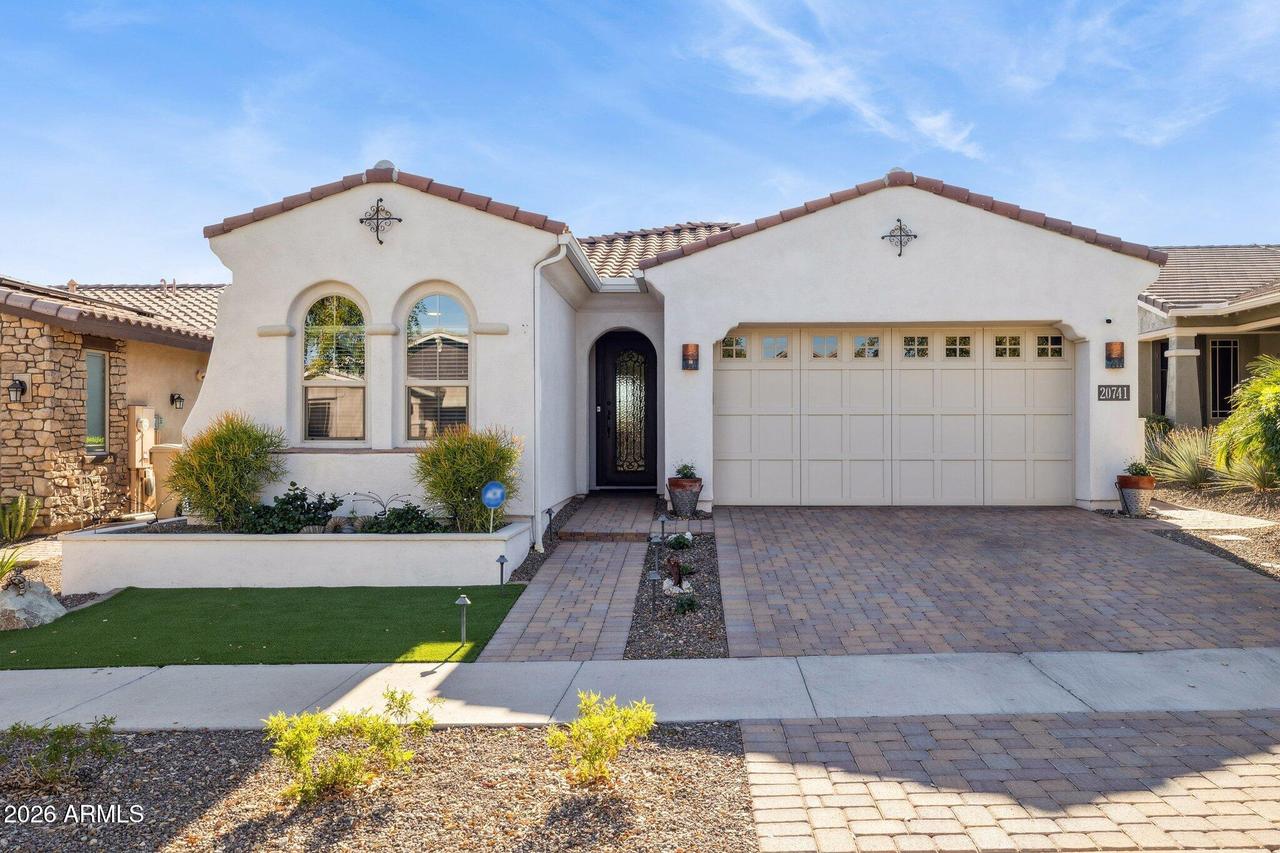 20741 W Minnezona Ave., Buckeye, AZ 85396