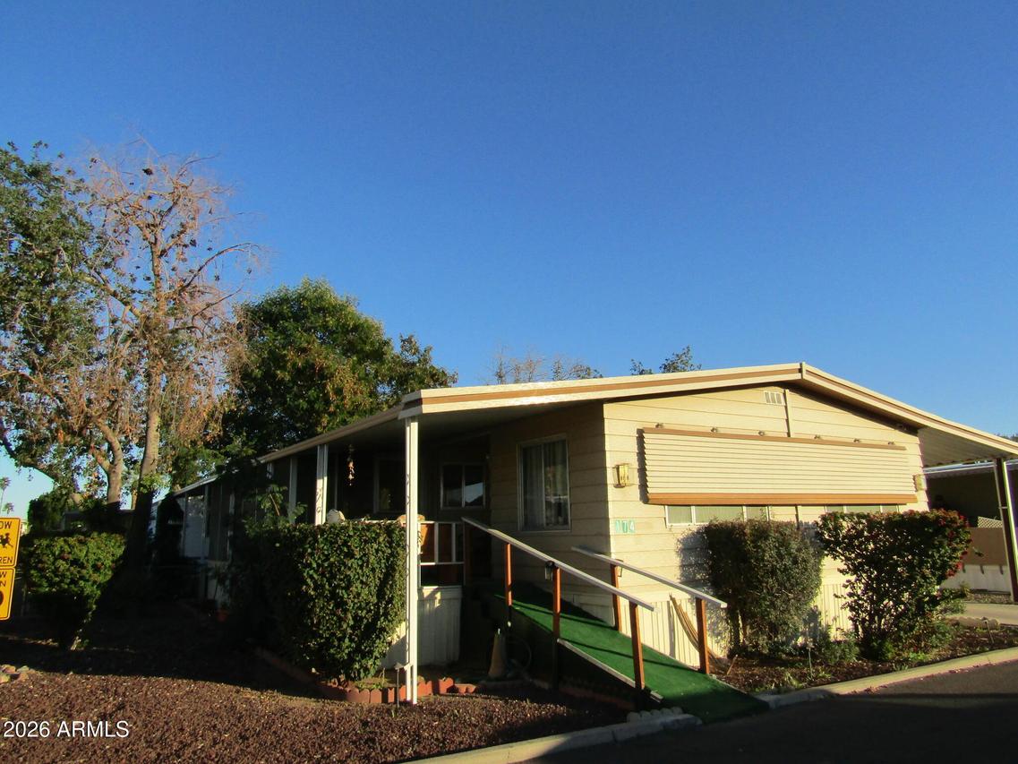 8601 N 71 St. Ave. ##174, Glendale, AZ 85301