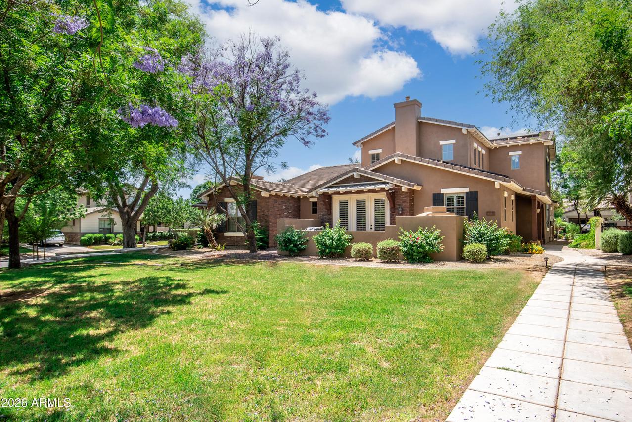 13226 N Founders Park Blvd., Surprise, AZ 85379