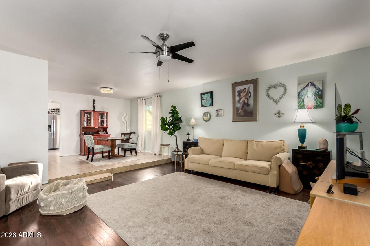 2801 E Cortez St., Phoenix, AZ 85028