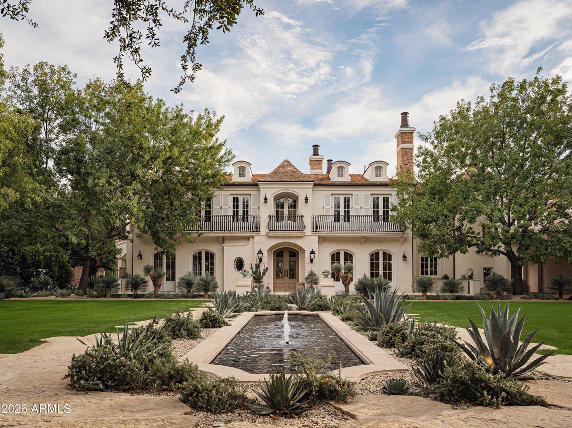 6415 E Exeter Blvd., Scottsdale, AZ 85251