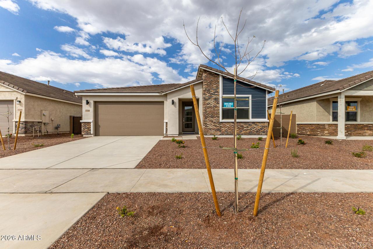 17266 W Saguaro Vista Dr., Surprise, AZ 85387
