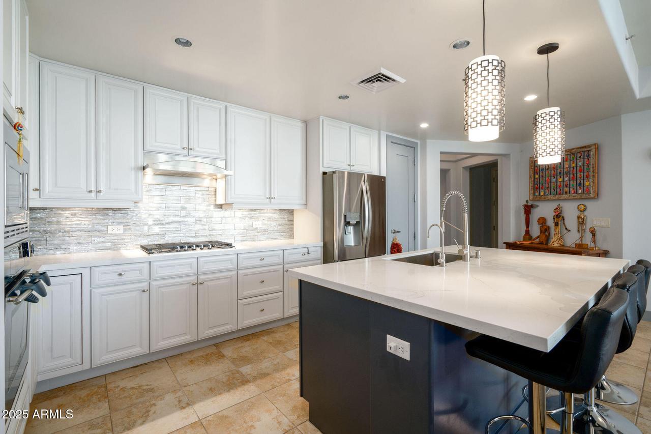 140 E Rio Salado Pkwy. #509, Tempe, AZ 85281