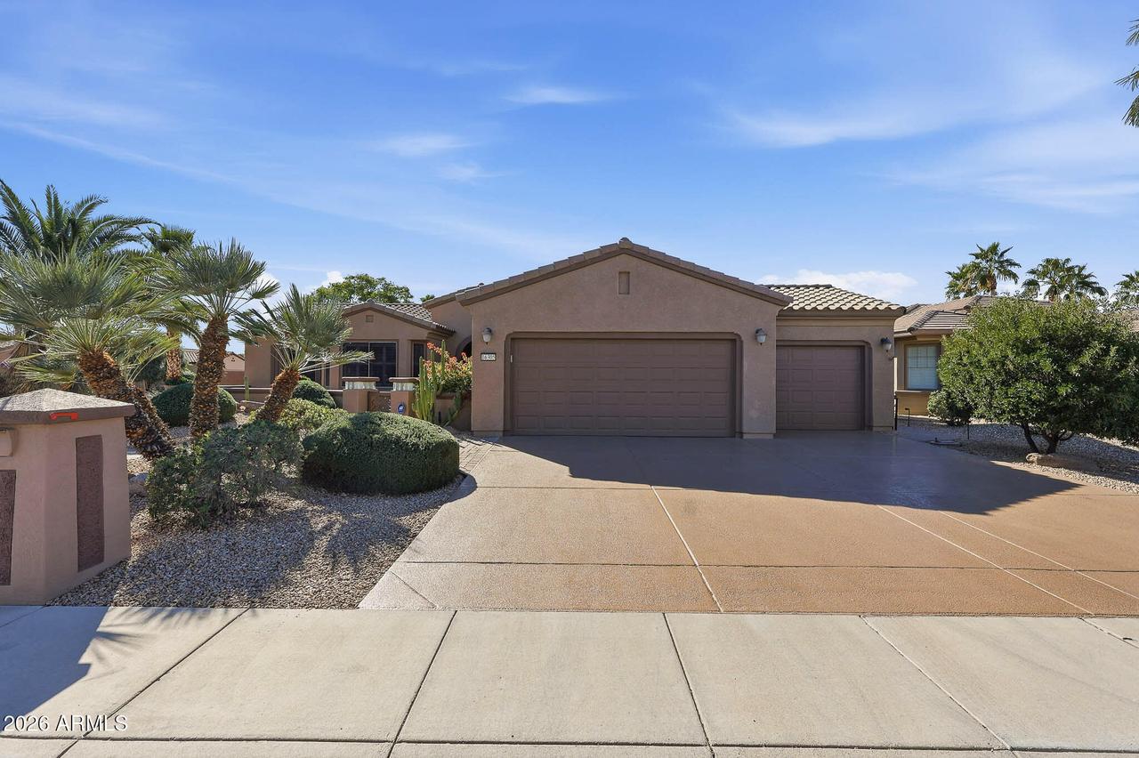 16305 W Bridal Veil Ln., Surprise, AZ 85387