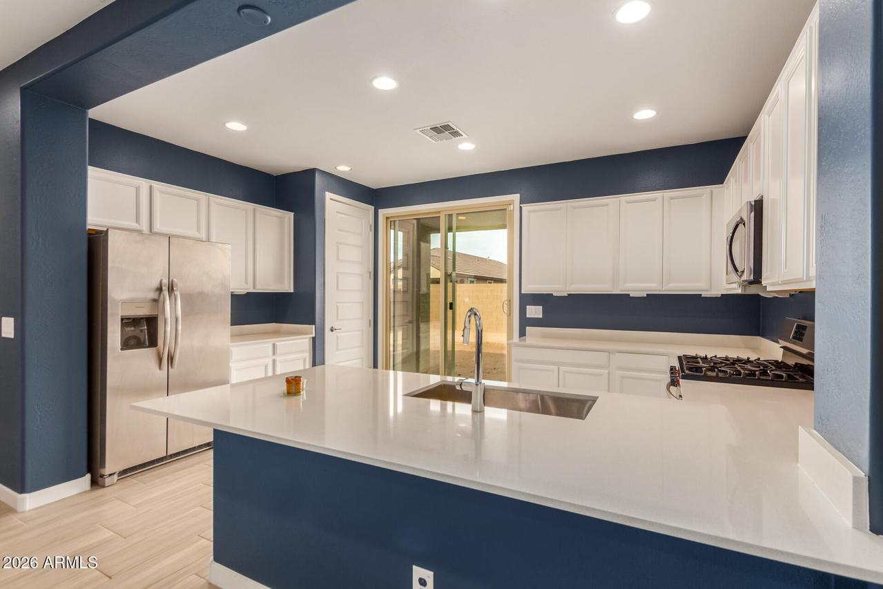 9210 W Roma Ave., Phoenix, AZ 85037