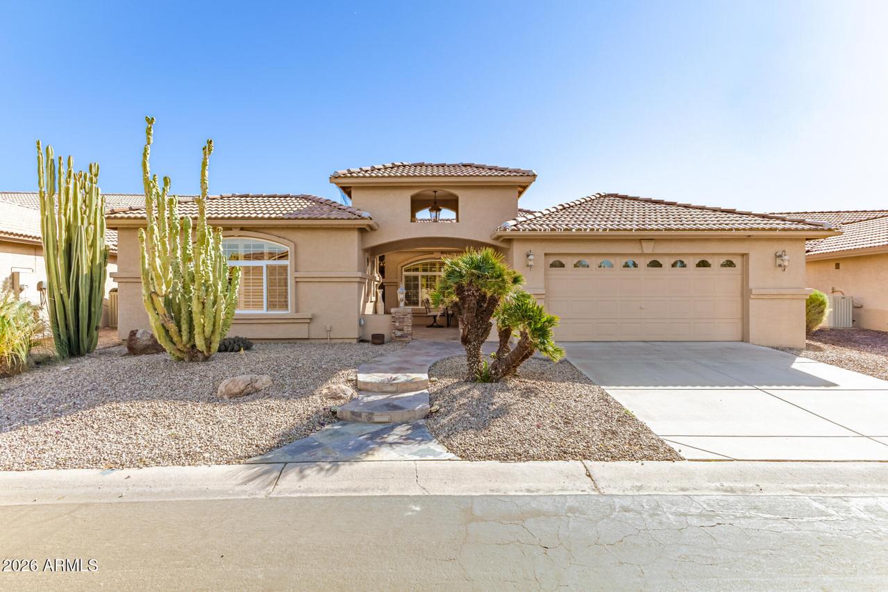 8911 E Mossy Rock Dr., Sun Lakes, AZ 85248