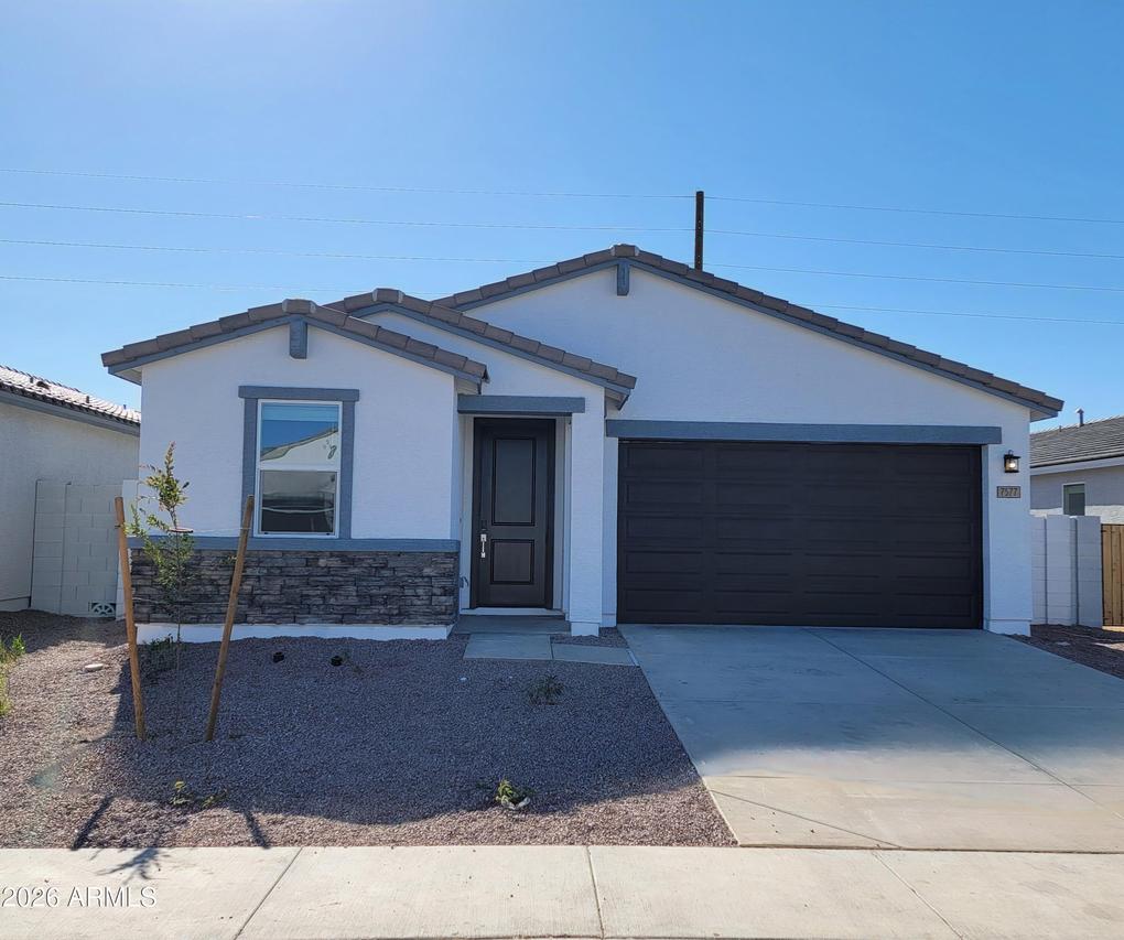 7577 E Cozy Cottage Ln., San Tan Valley, AZ 85143
