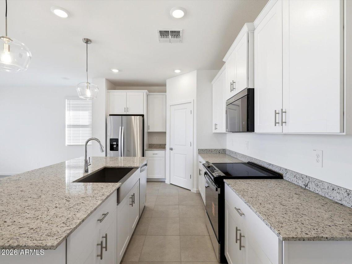 7588 E Cozy Cottage Ln., San Tan Valley, AZ 85143