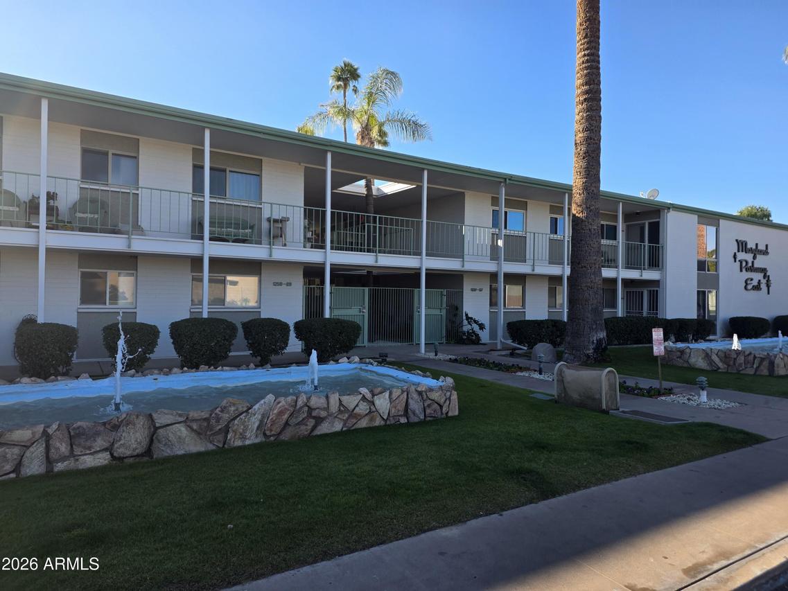1239 E Maryland Ave. #B, Phoenix, AZ 85014