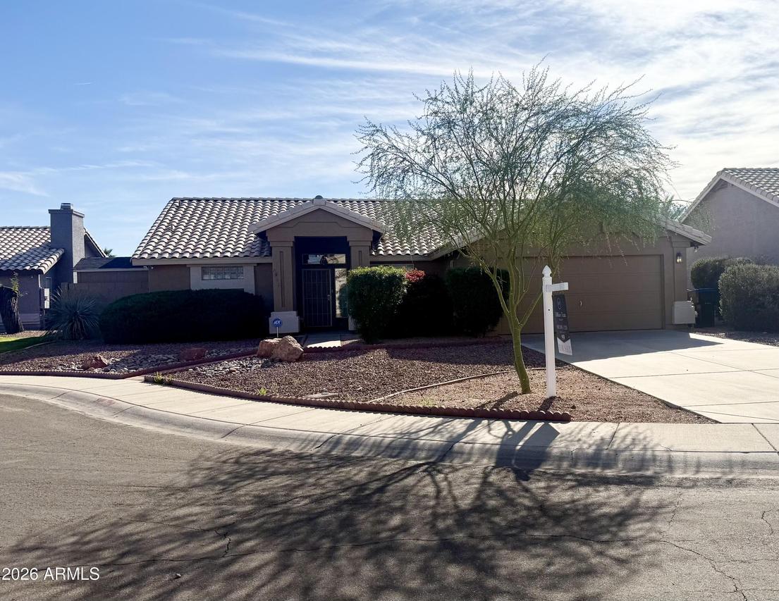 8447 W Aster Dr., Peoria, AZ 85381