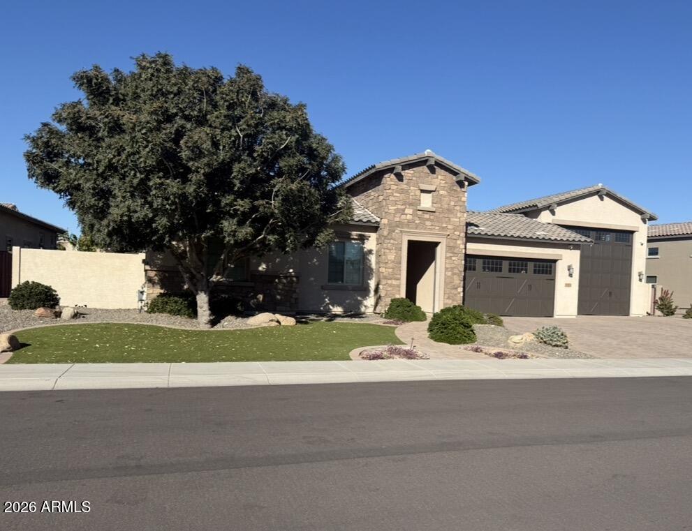 9176 W Sands Dr., Peoria, AZ 85383