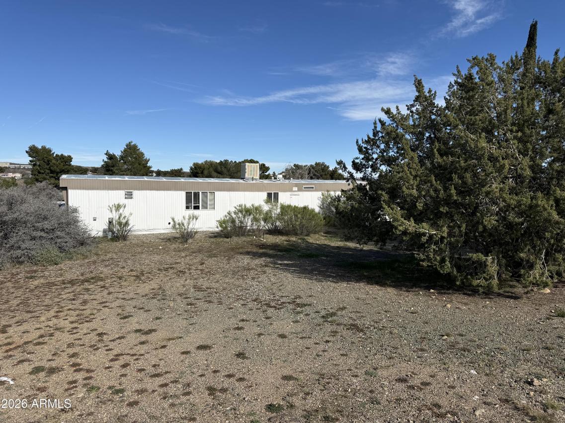 17414 E Meadow Ln., Mayer, AZ 86333