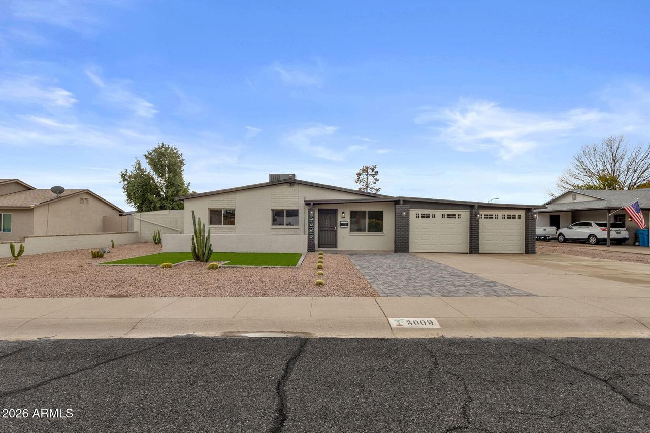 3009 E Corrine Dr., Phoenix, AZ 85032