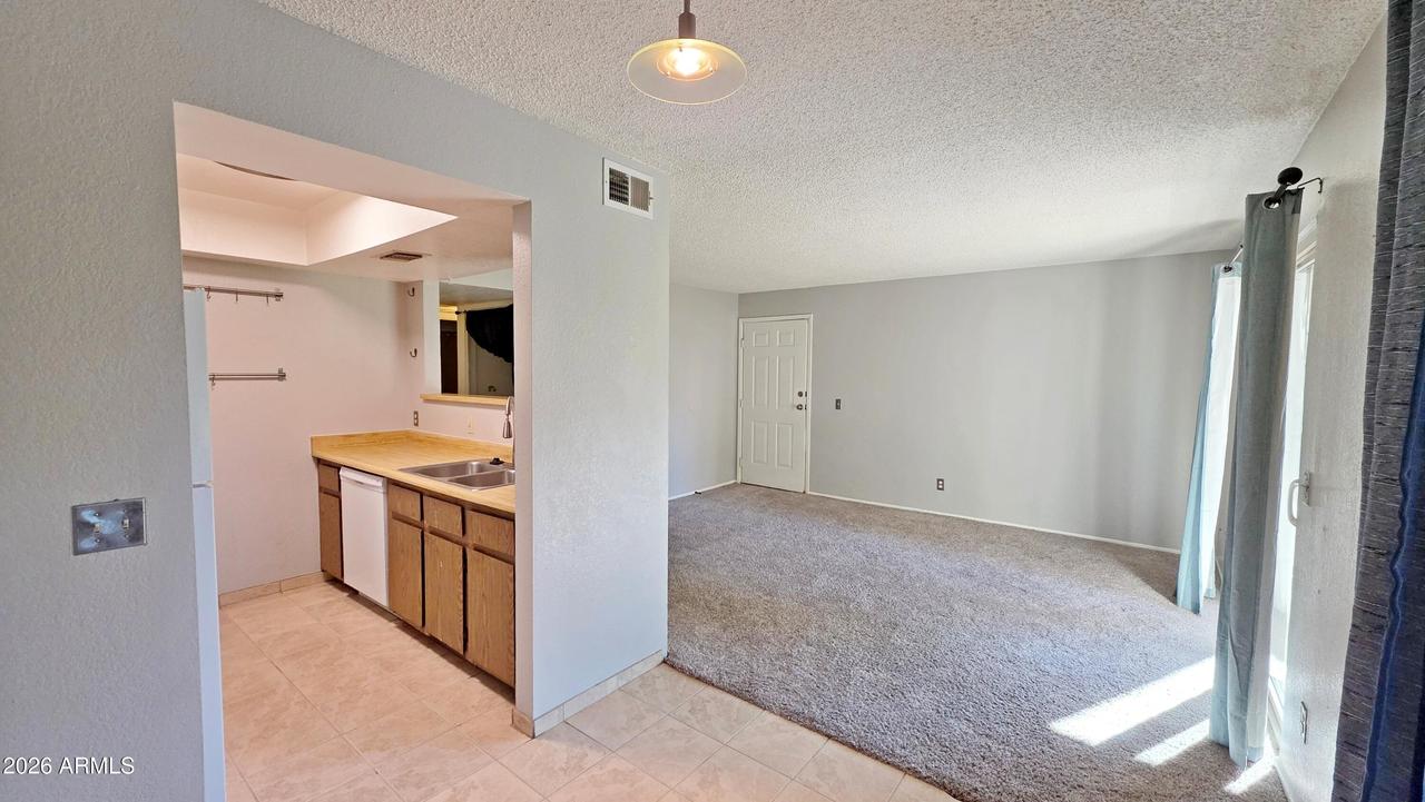 616 S Hardy Dr. #116, Tempe, AZ 85281