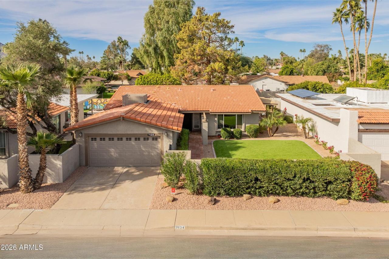 7124 N Via De Amigos St., Scottsdale, AZ 85258
