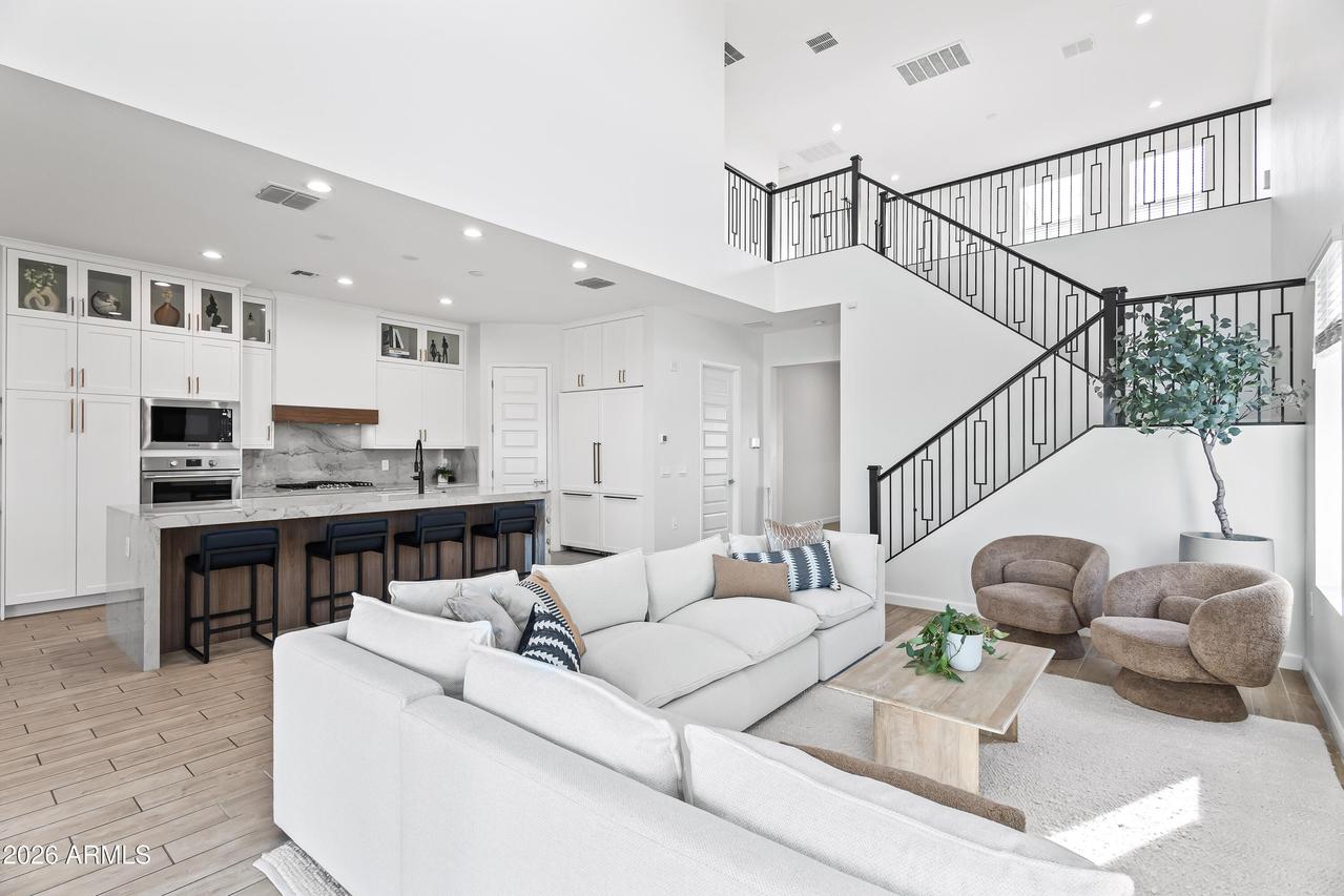 21324 N 60th Pl., Phoenix, AZ 85054