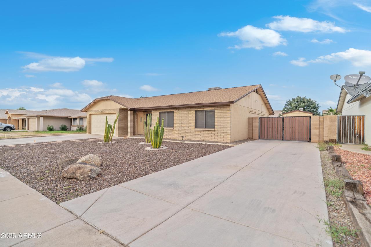 8316 W Sweetwater Ave., Peoria, AZ 85381