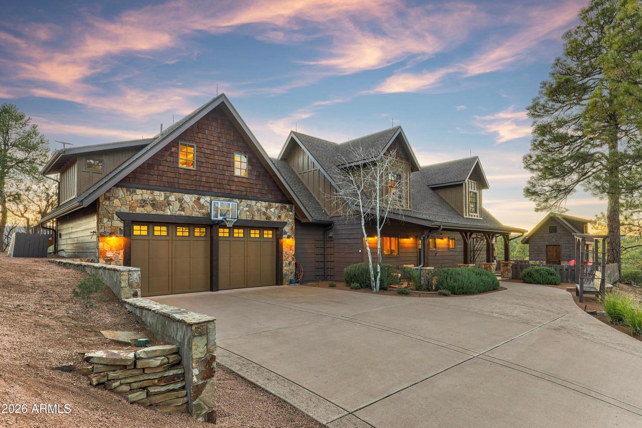 105 E Pine Ridge Dr, Star Valley, AZ 85541