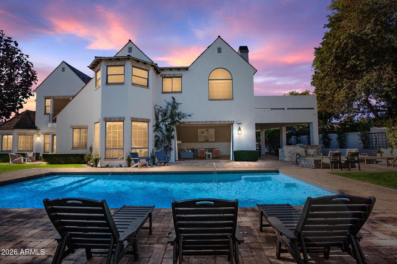 4909 N 45th Pl., Phoenix, AZ 85018