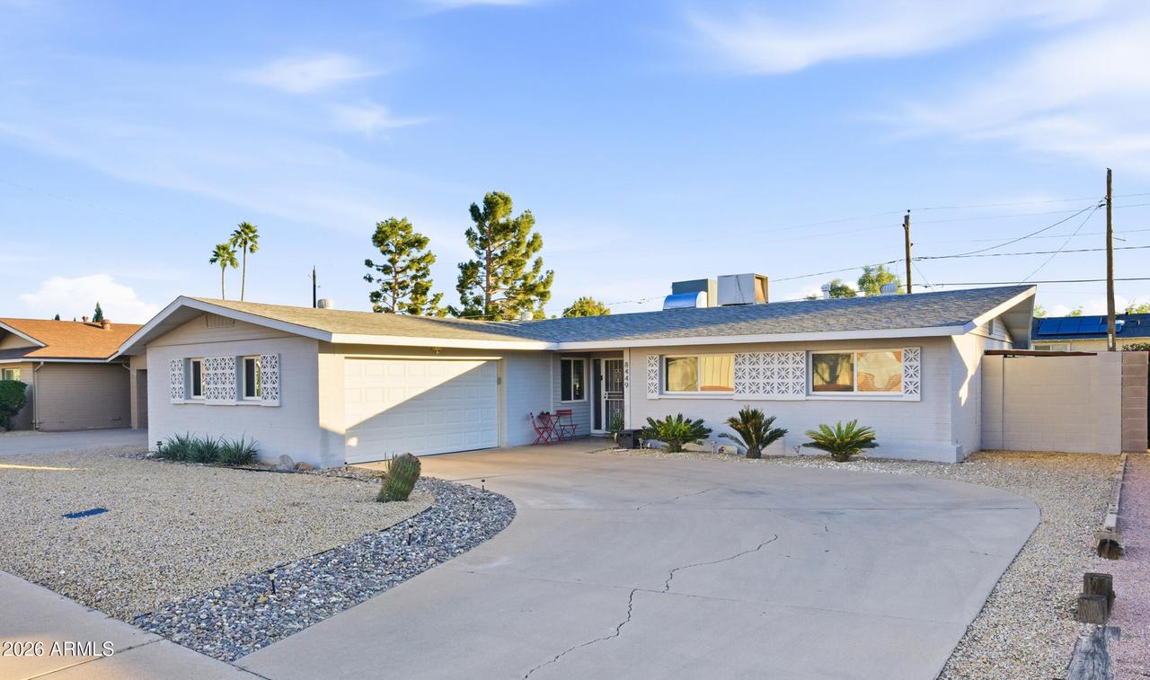 8449 E Jackrabbit Rd., Scottsdale, AZ 85250