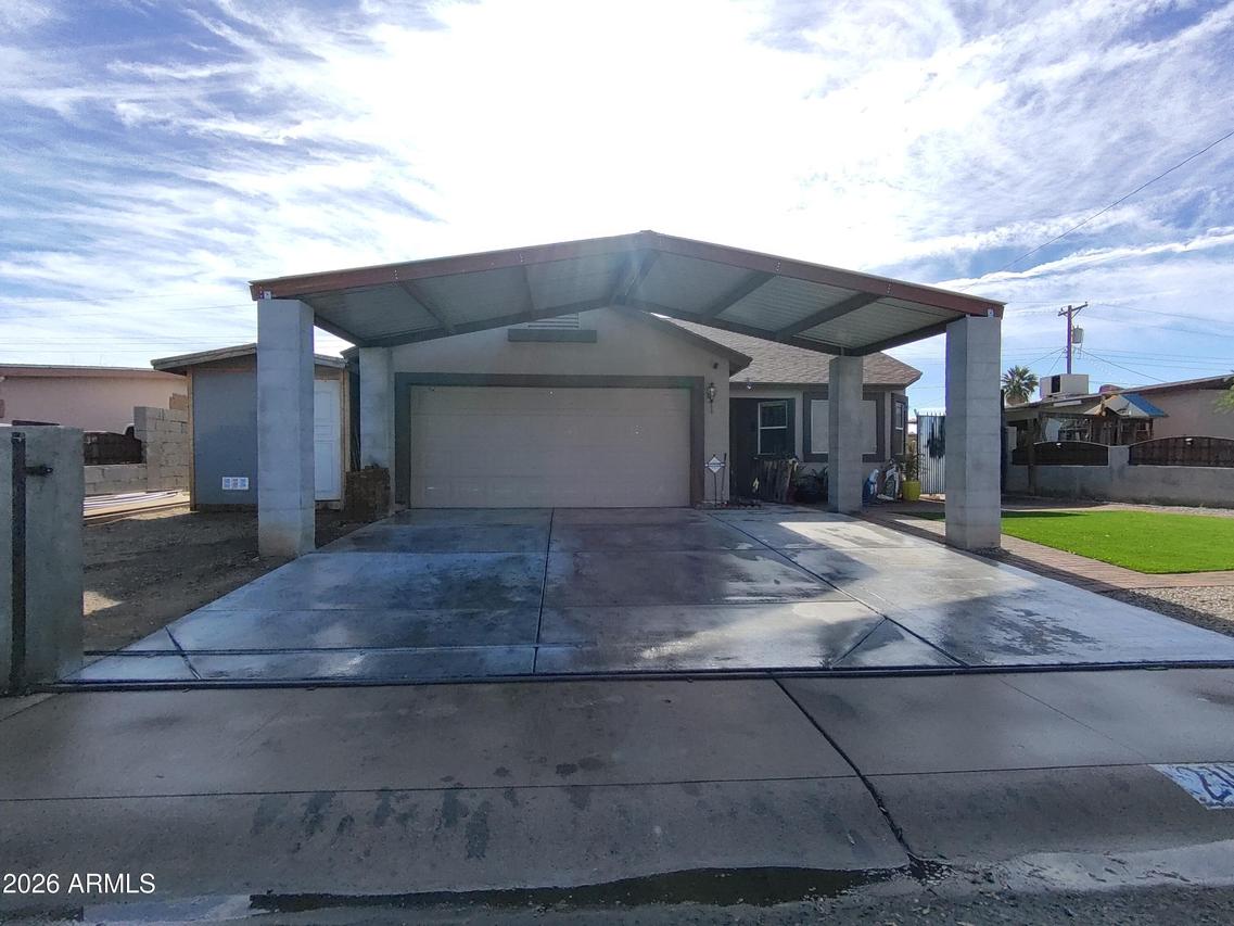 2113 W Wayland Rd., Phoenix, AZ 85041