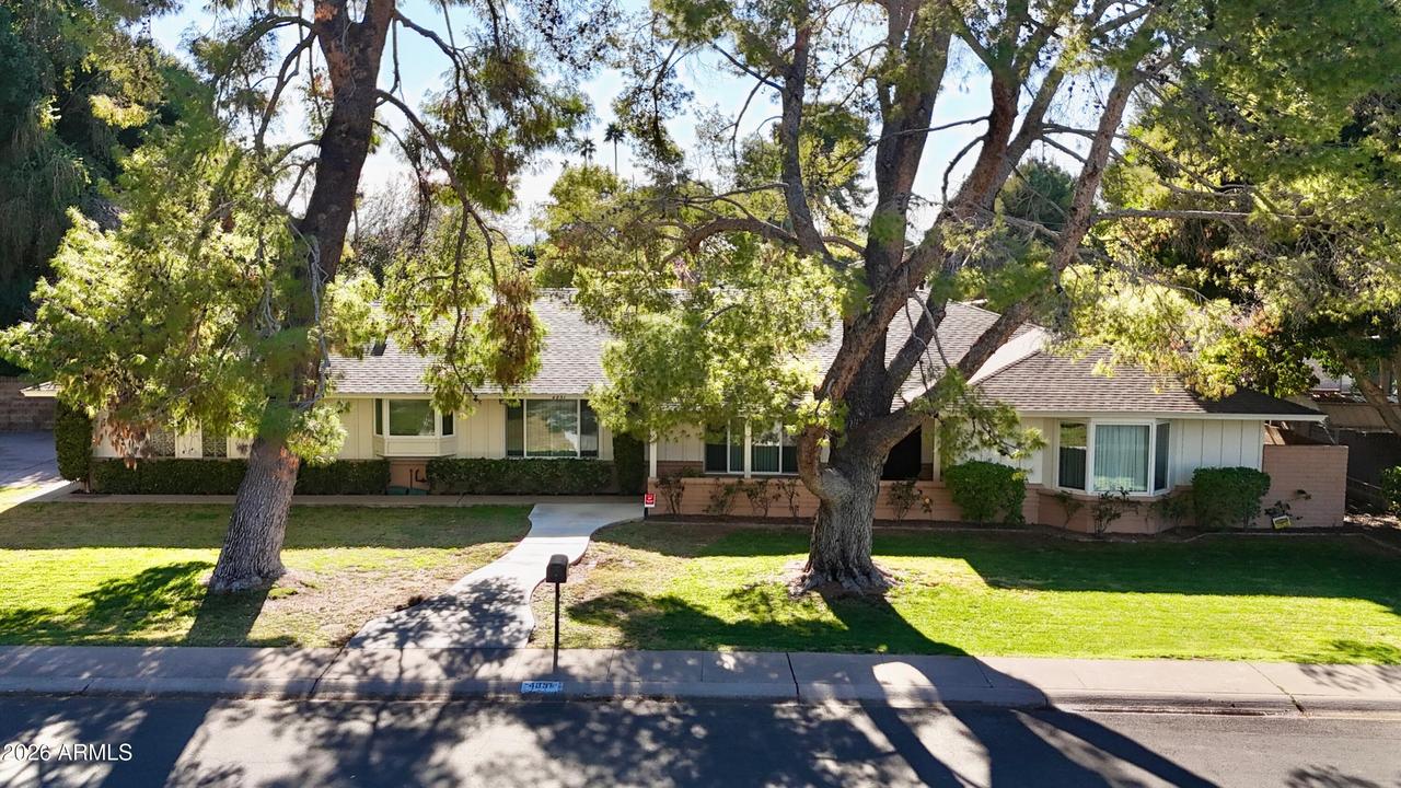 4851 E Calle Tuberia, Phoenix, AZ 85018