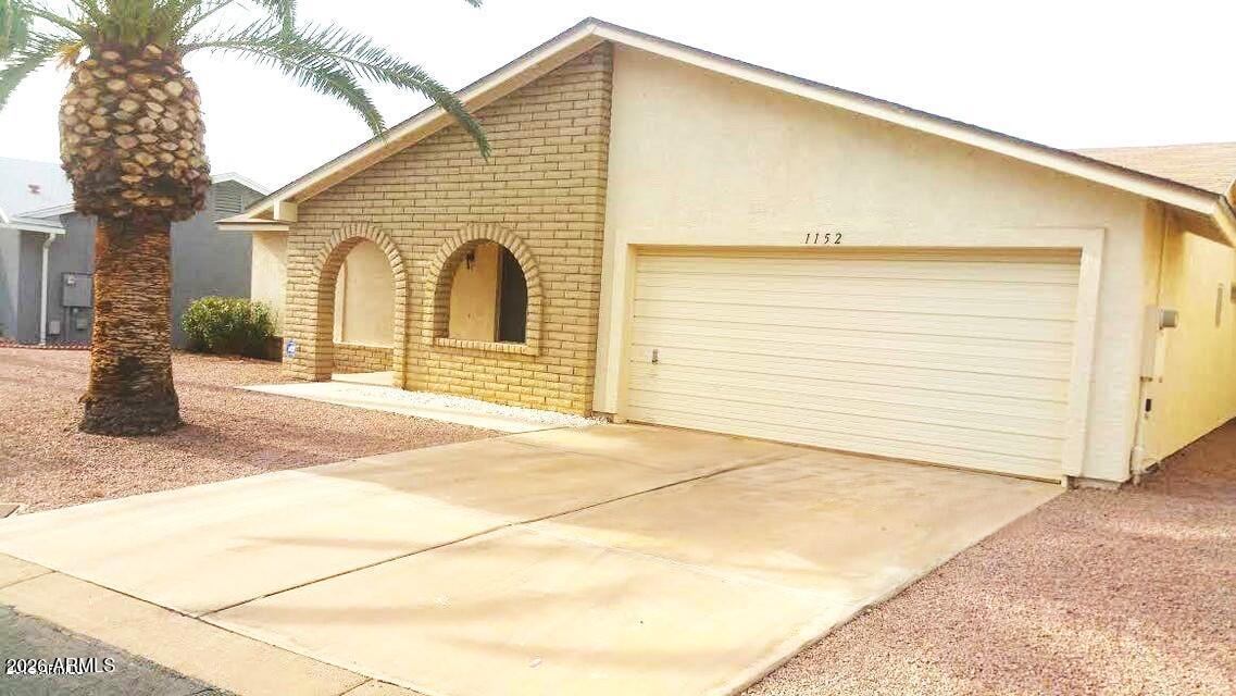 1152 S Fable Ave., Mesa, AZ 85208