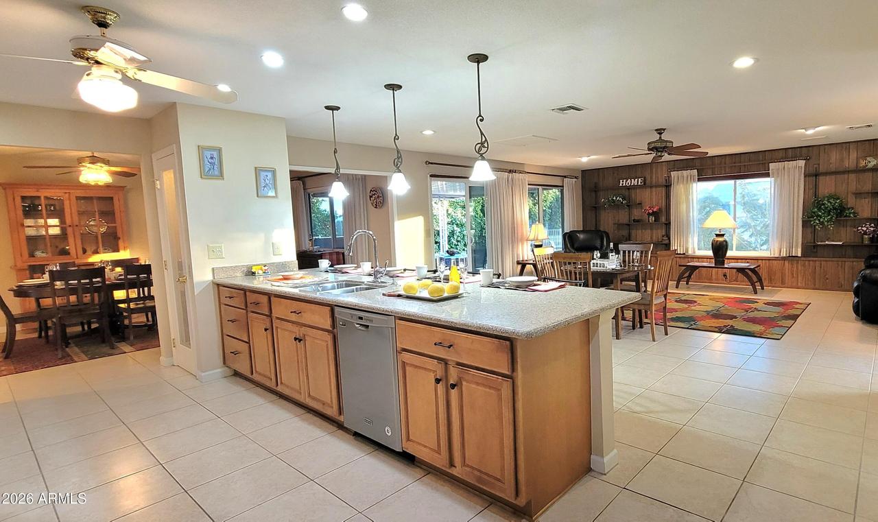 13227 W La Terraza Dr., Sun City West, AZ 85375