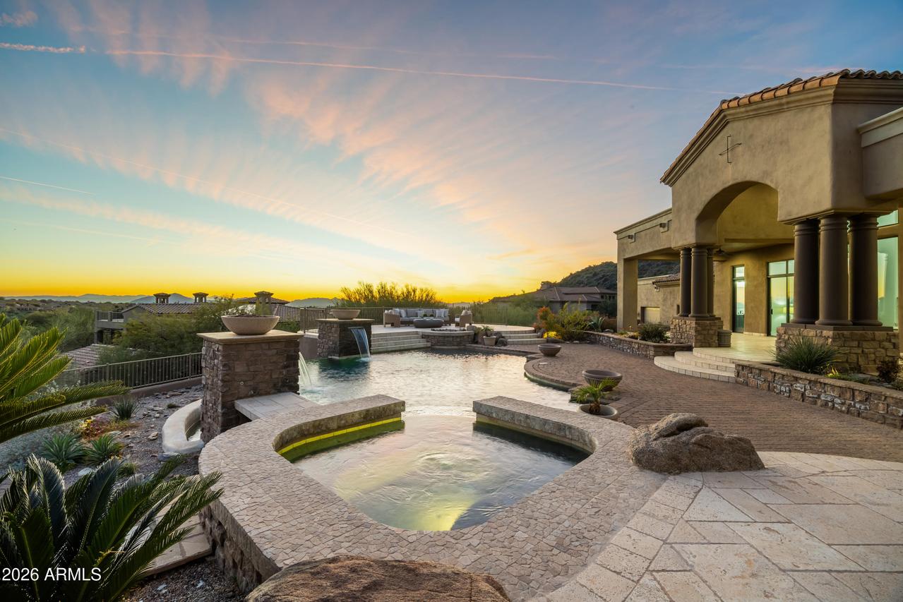 11475 E Paradise Ln., Scottsdale, AZ 85255