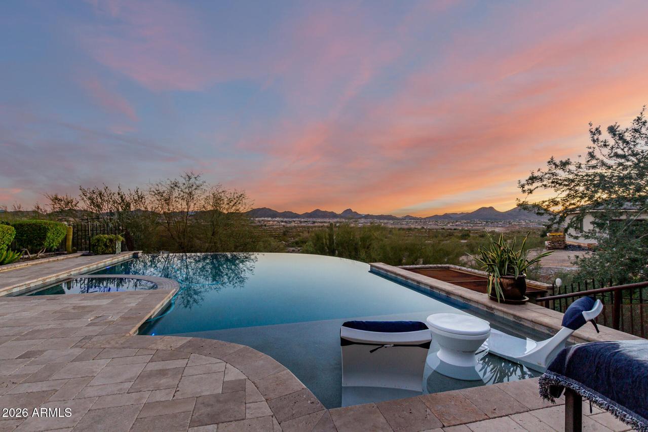 8337 W El Cortez Pl., Peoria, AZ 85383