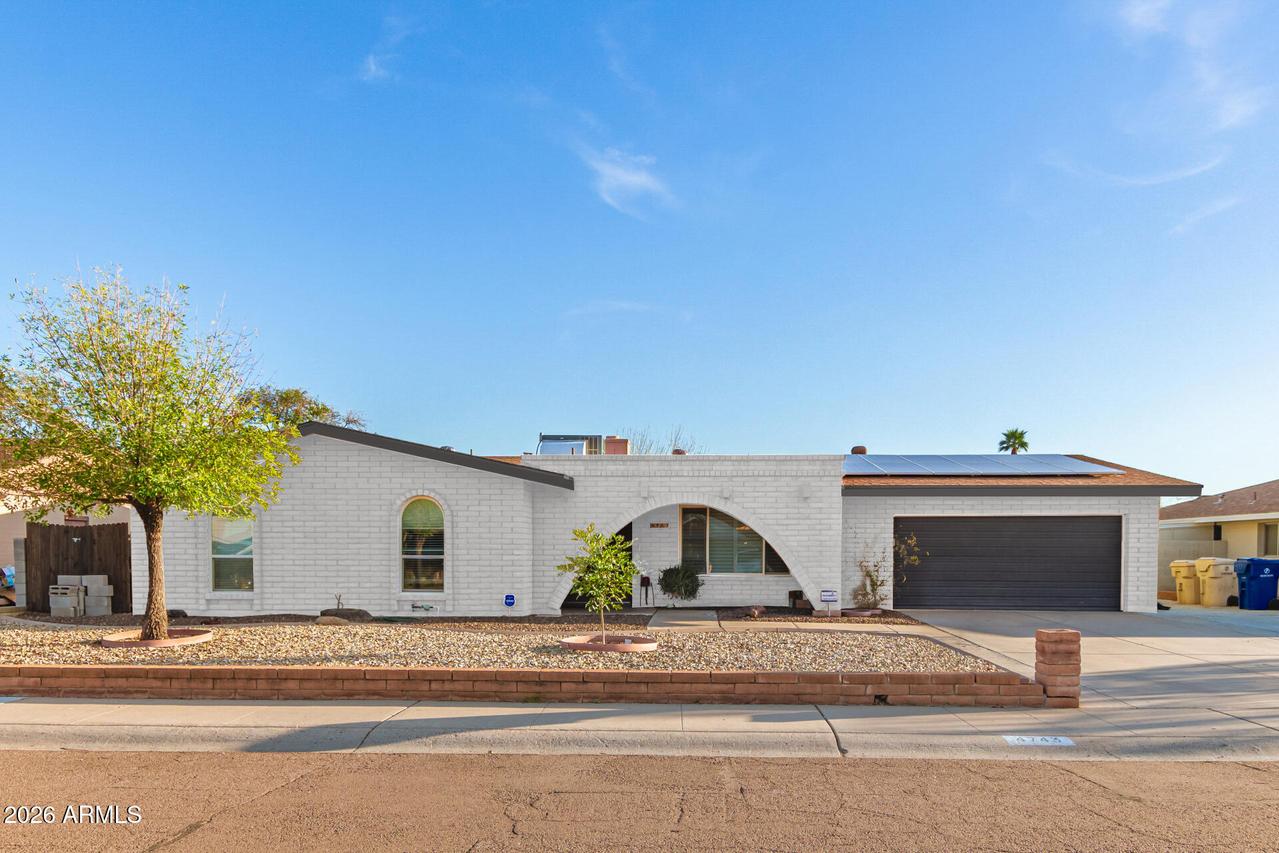 4743 W Laurie Ln., Glendale, AZ 85302