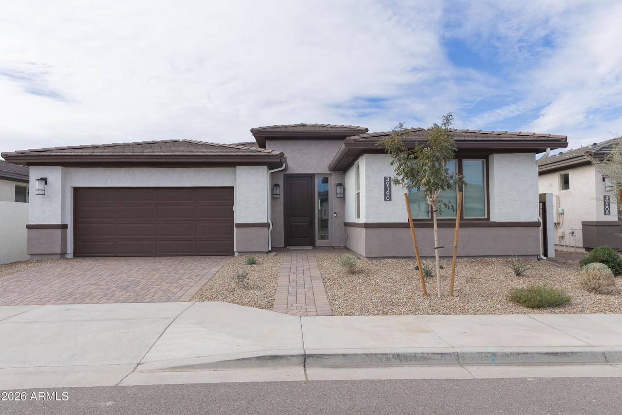 39190 N Kaden Ln., San Tan Valley, AZ 85140