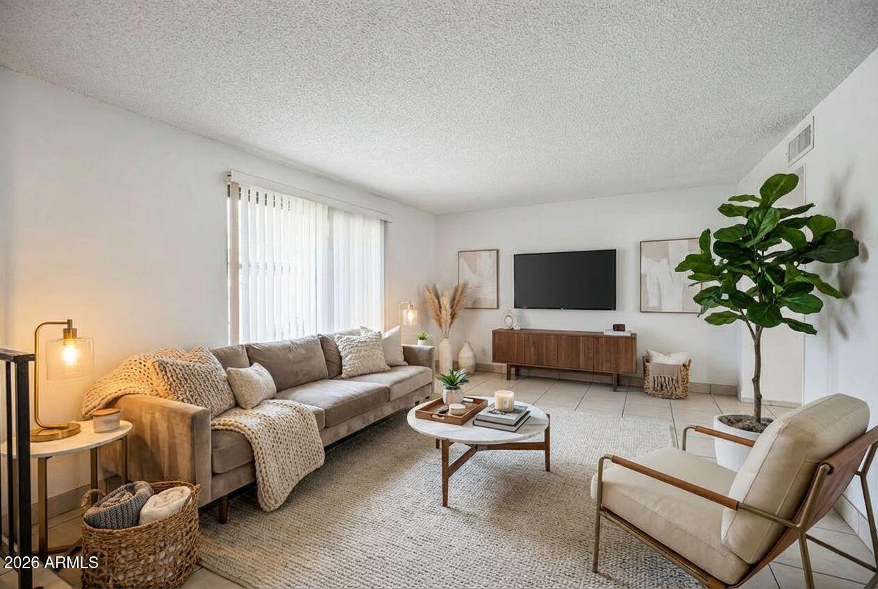 4815 S Birch St., Tempe, AZ 85282