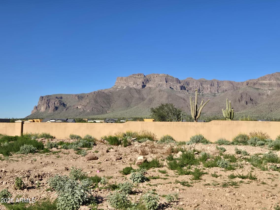 2790 S Petroglyph Tr. #66, Gold Canyon, AZ 85118