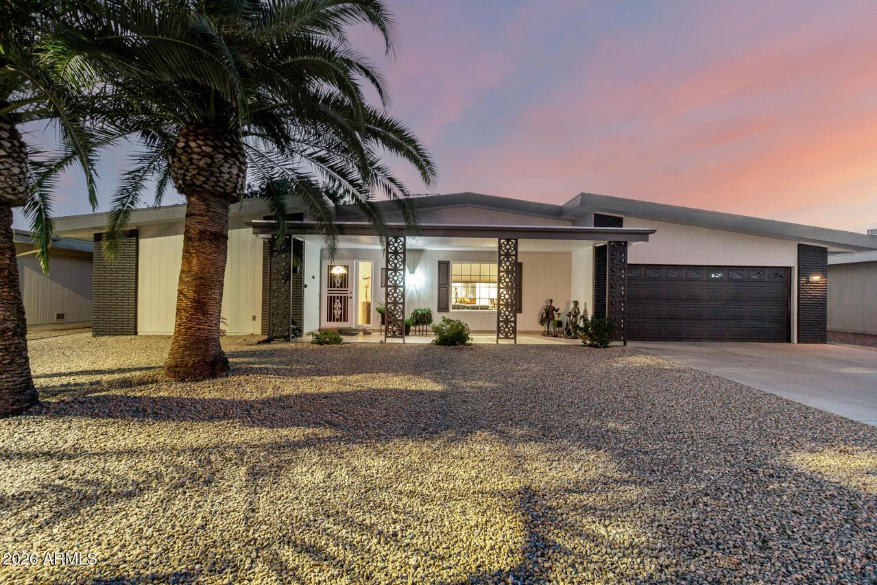 11113 W Palmeras Dr., Sun City, AZ 85373