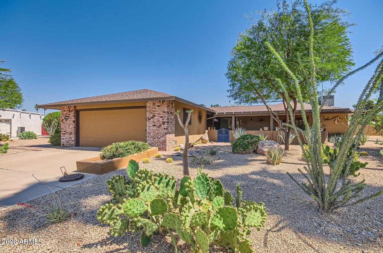 21019 N Totem Dr., Sun City West, AZ 85375
