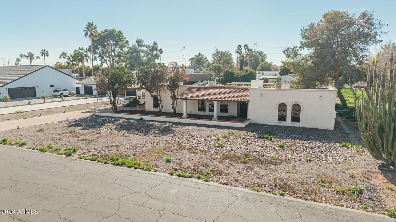 707 E Redfield Rd., Gilbert, AZ 85234